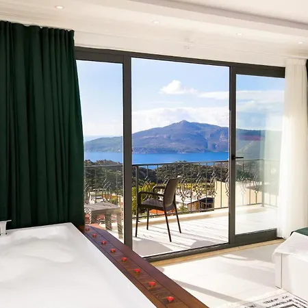 Seaview With Pool Villa
